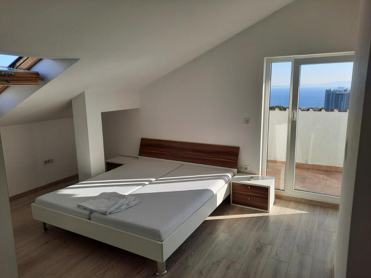 Sea View Later Apartment Rijeka Exterior photo