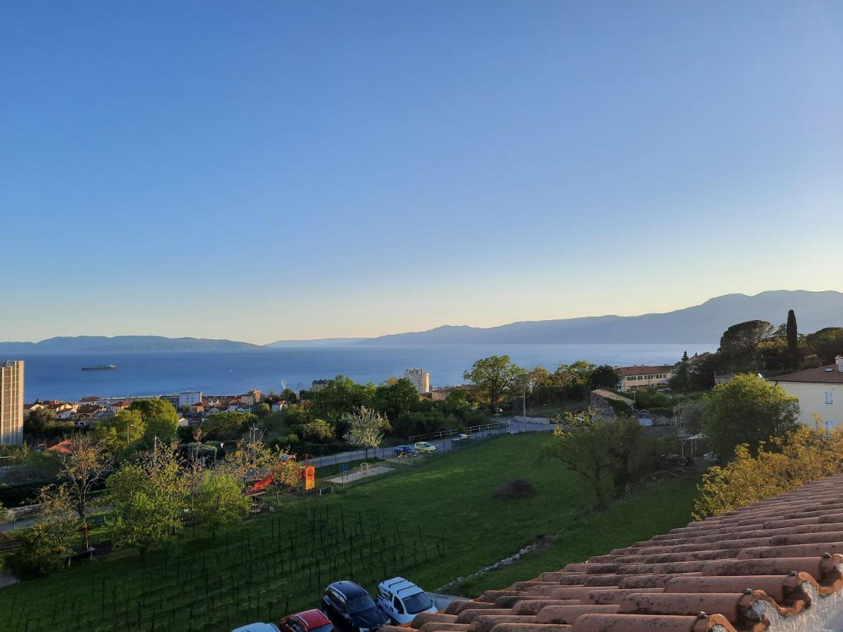 Sea View Later Apartment Rijeka Exterior photo
